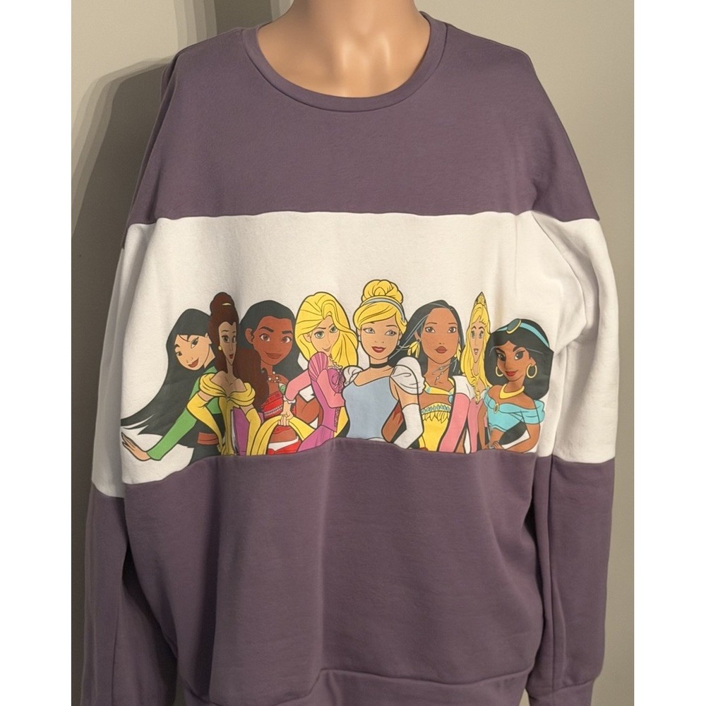 Our Universe Disney Princesses Sweatshirt Women's 2Xl Oversized See Measurements